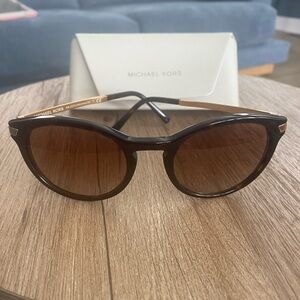 Michael Kors sunglasses - MK2023 - Adrianna III